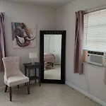 Cozy 1 Bedroom In Downtown Delray Beach