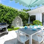 Delray Pool Home - 5 Minutes To Beach!