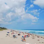 Luxury Designer Delray Beach. 10 Min To The Beach!