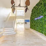 The Dover House Resort