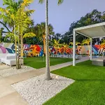 Exclusive Oasis, Exotic Pool & Miami Inspired Art