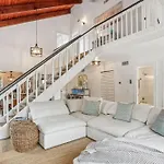 Dazzling Delray
