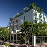 The Ray Hotel Delray Beach, Curio Collection By Hilton