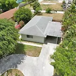 Walk To All Delray Has To Offer