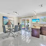 Stunning Tropical Pool House Delray Near The Beach