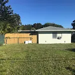 Best Location, Best Rates In Delray Off The Avenue