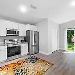 Close To Atlantic Ave, Beach! Hot Tub-5 Beds-King