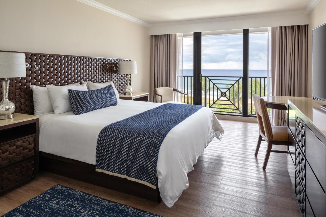 Opal Grand Oceanfront & Hotel 4*