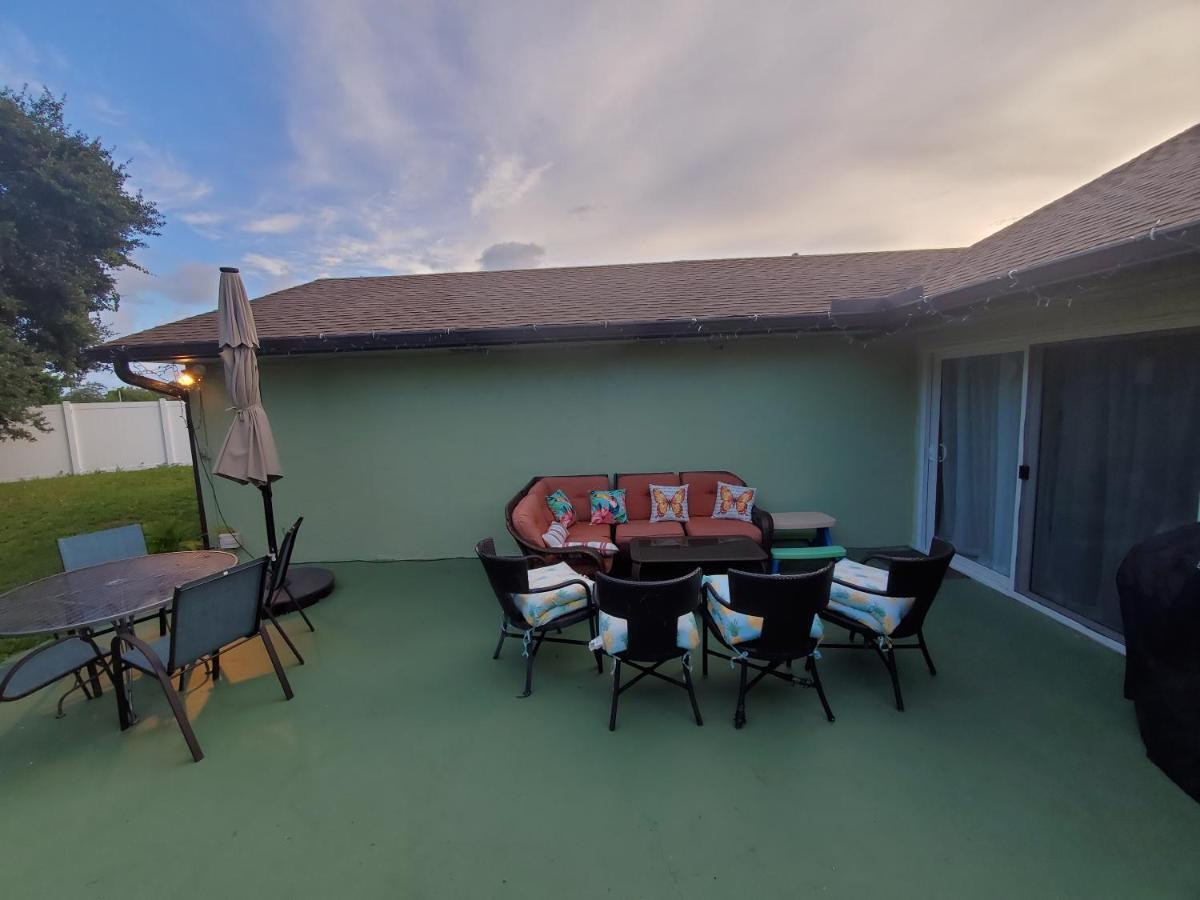 Beautiful Spacious And Luxury Delray House! Near The Beach! Holiday home Delray Beach