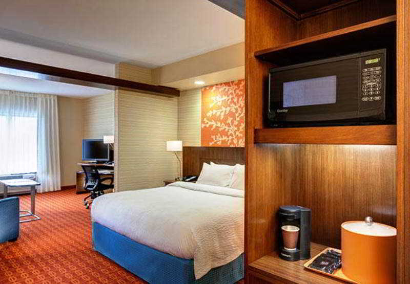 Hotel Fairfield & By Marriott Delray I-95 3*
