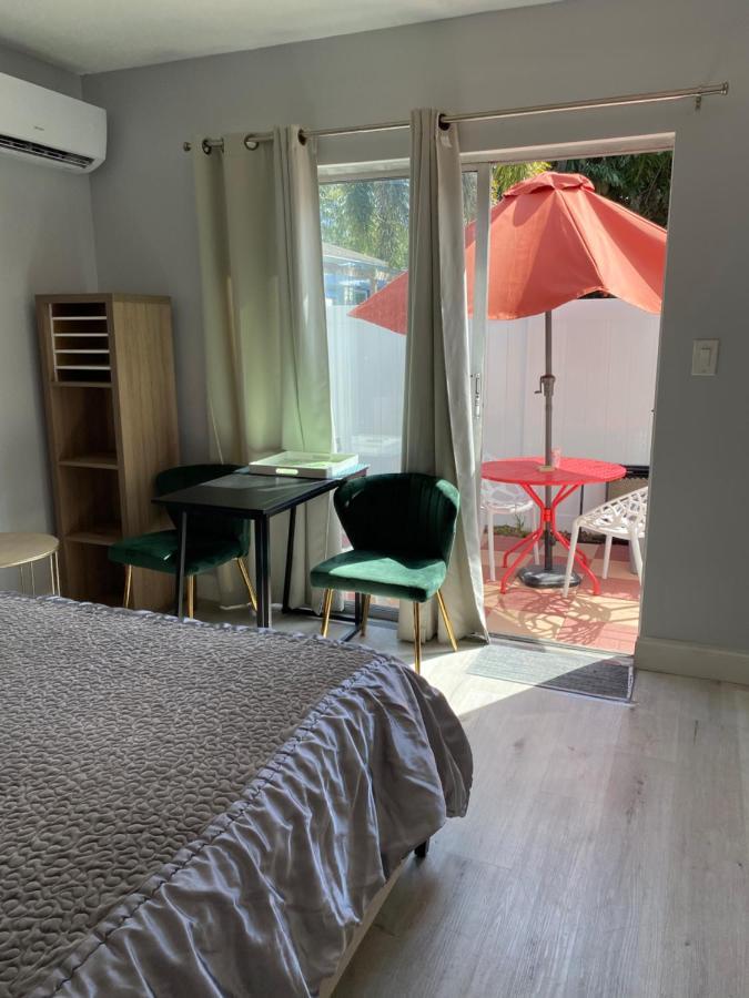 Cozy Studio Near Atlantic Ave W/private Patio Delray Beach