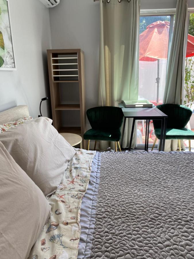 Apartment Cozy Studio Near Atlantic Ave W/private Patio
