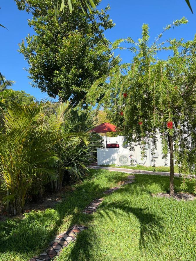 Cozy Studio Near Atlantic Ave W/private Patio Apartment Delray Beach
