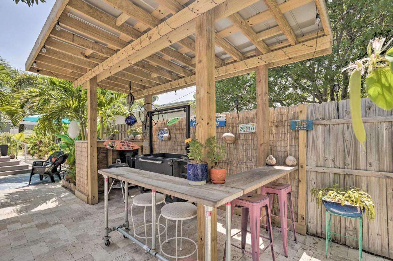 Del Ray Heated Saltwater Pool And Bar! Holiday home