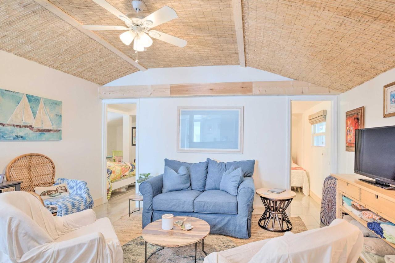 Del Ray Heated Saltwater Pool And Bar! *