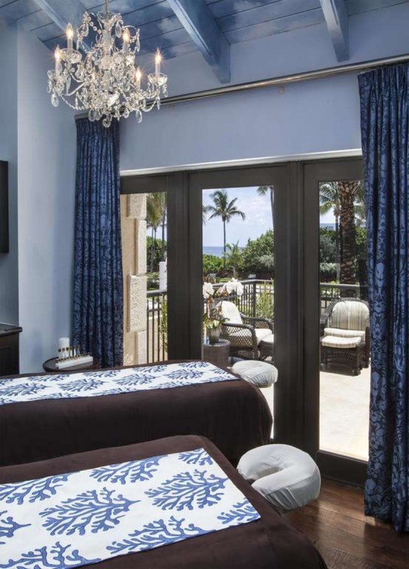 Opal Grand Oceanfront & 4*