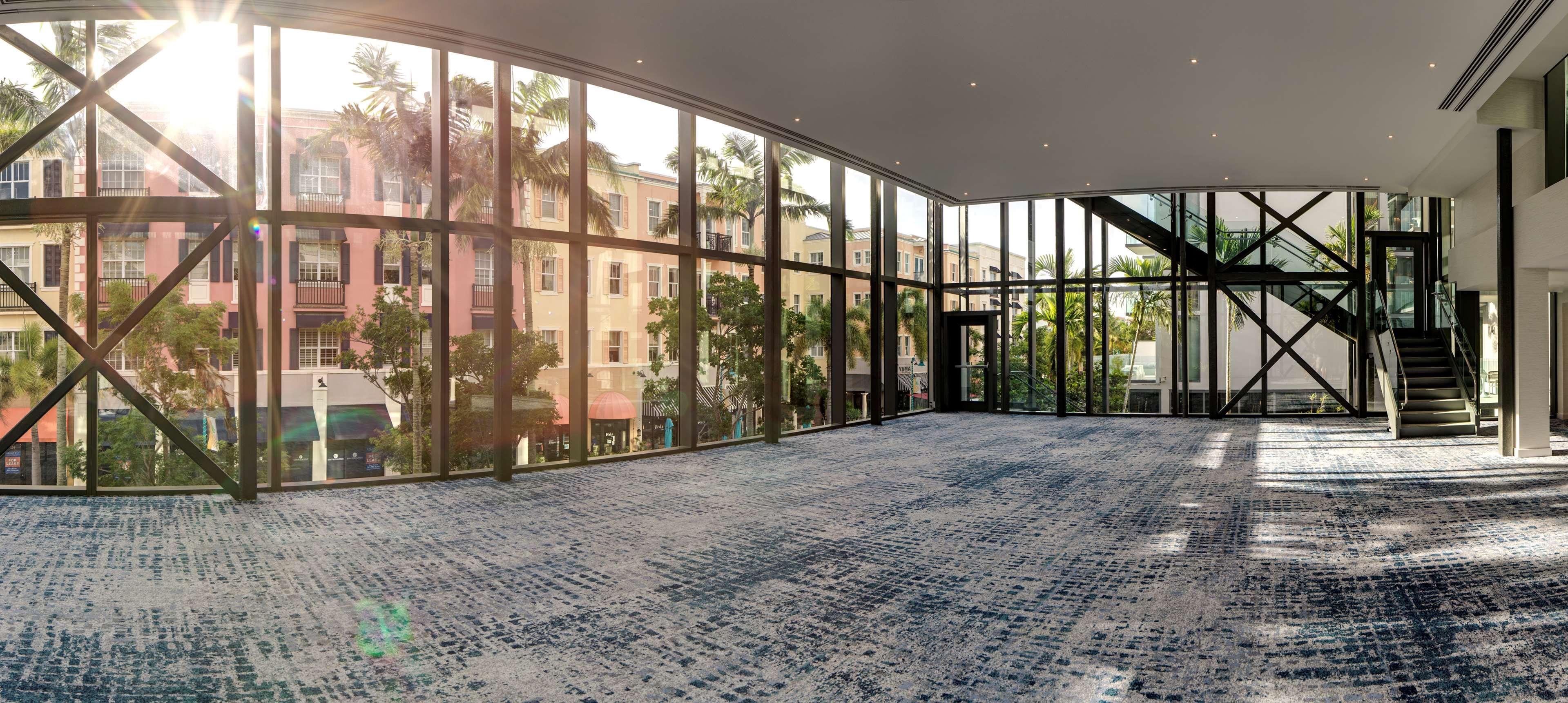 The Ray Delray Beach, Curio Collection By Hilton