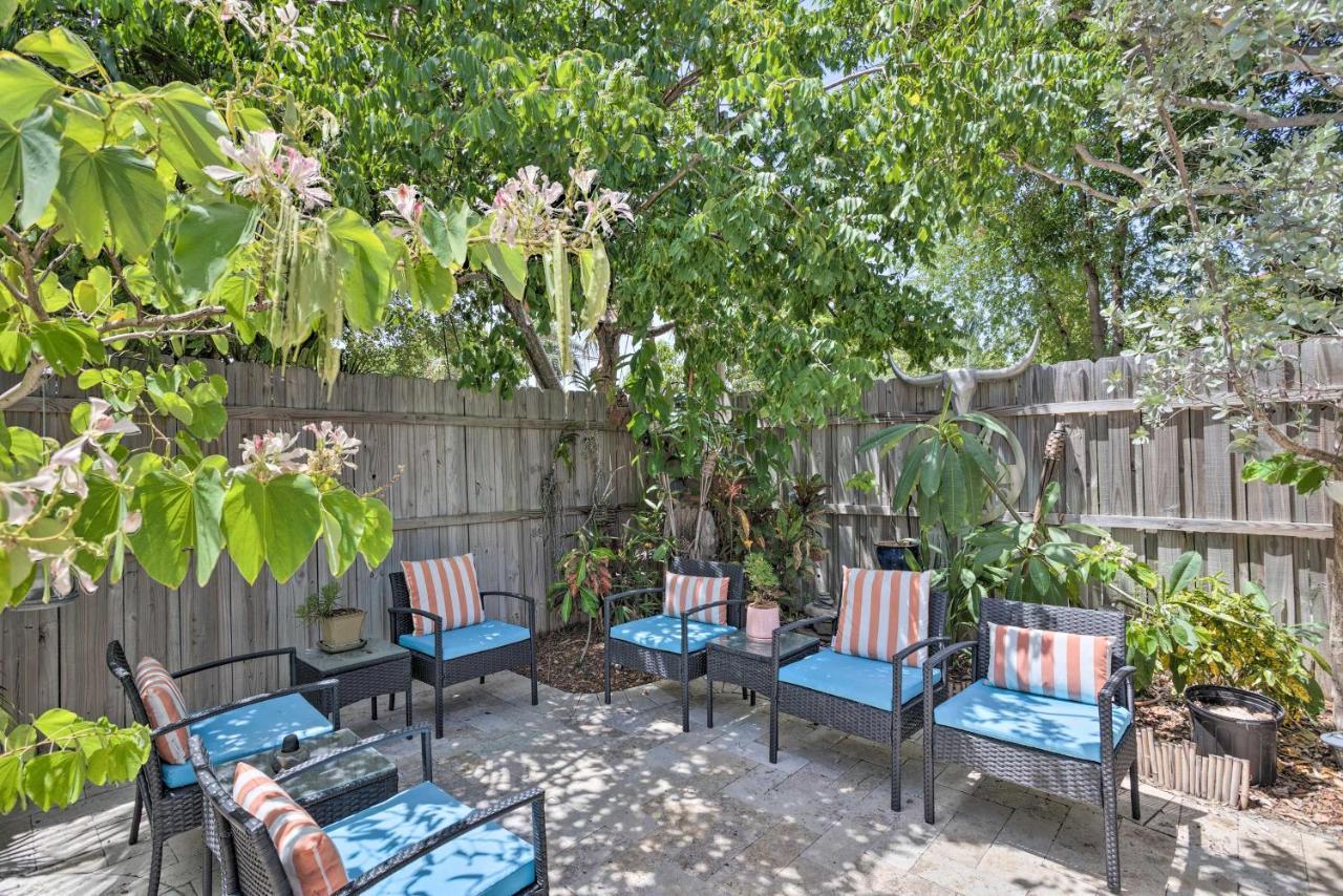 Del Ray Heated Saltwater Pool And Bar! *