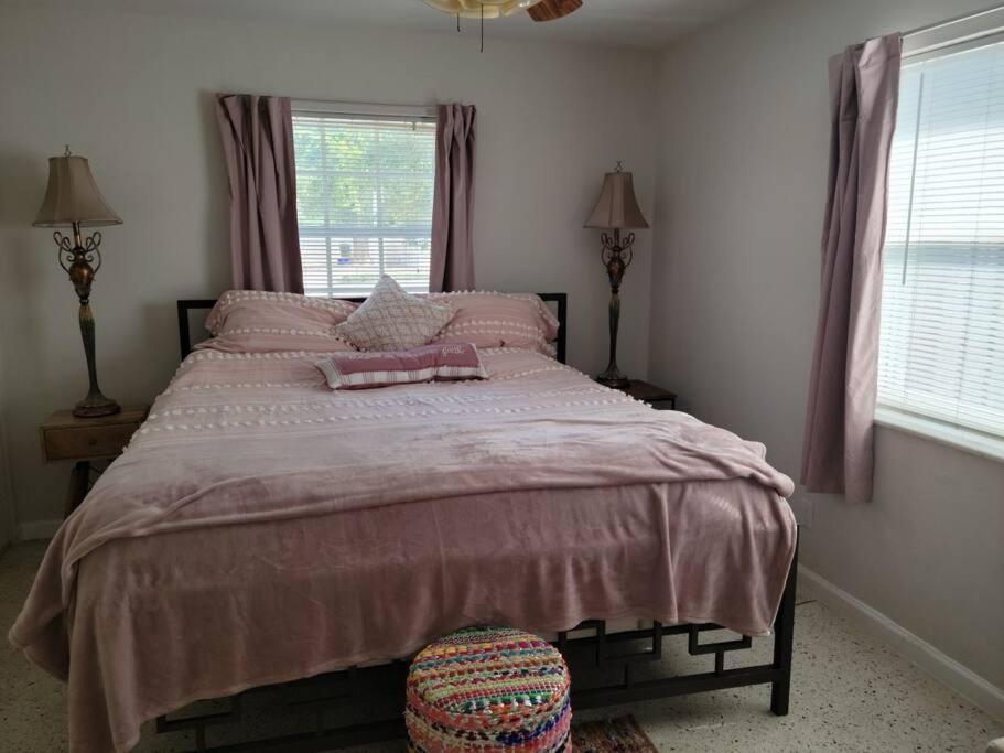 Cozy 1 Bedroom In Downtown Delray Apartment *