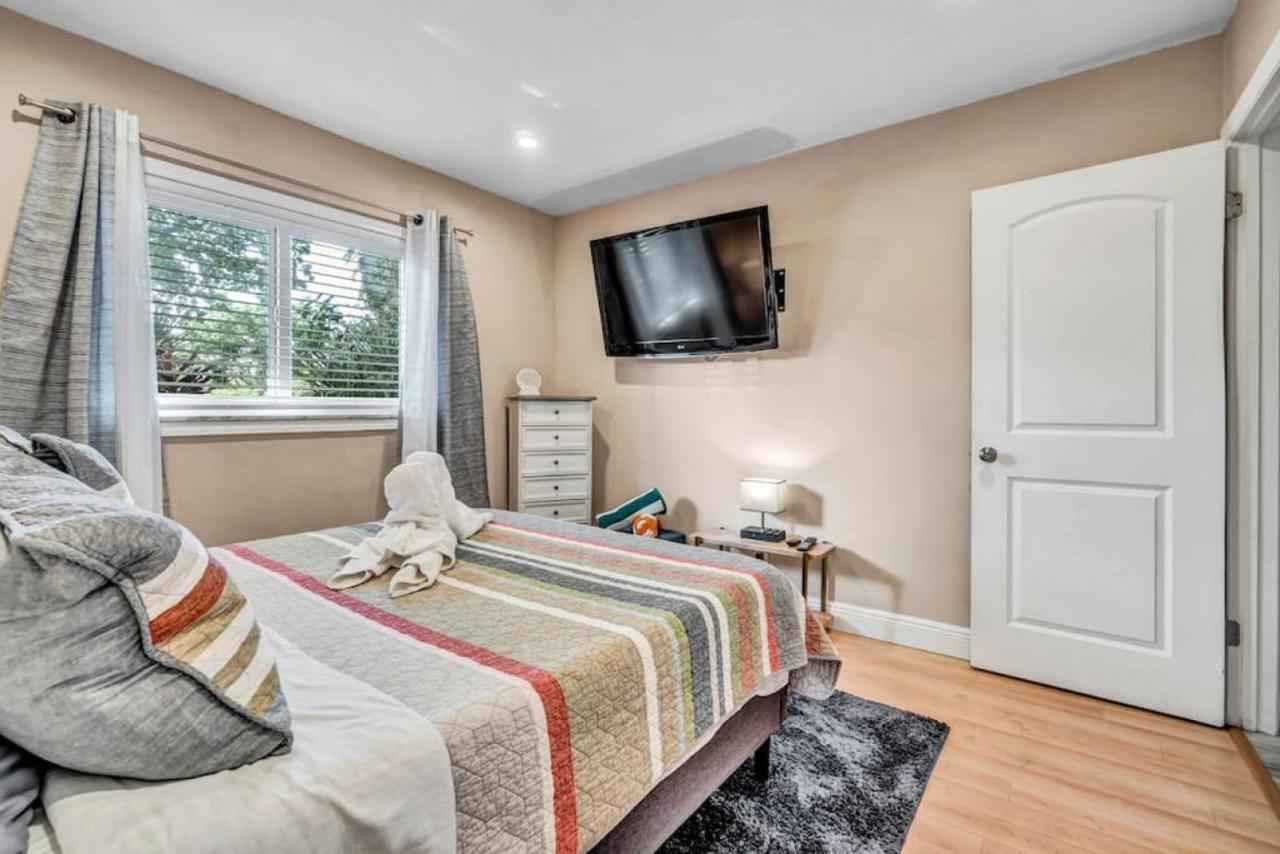 Holiday home Dinas With Modern Interior And Heated Pool