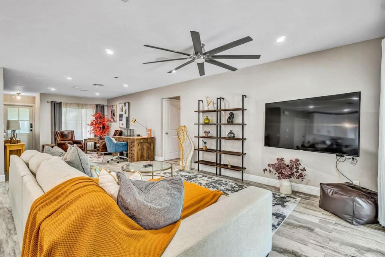 Dinas With Modern Interior And Heated Pool * Delray Beach