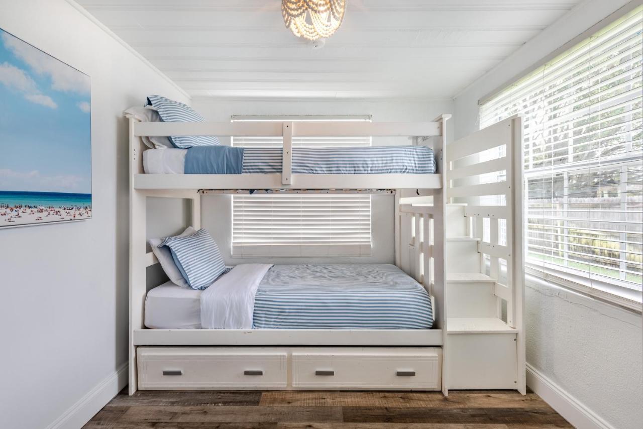 Flip Flop Apartment