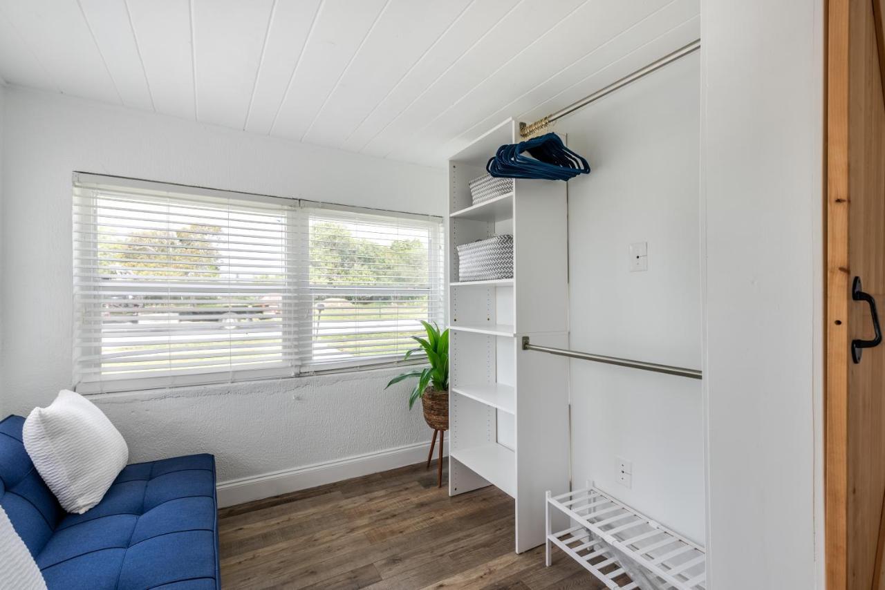 Flip Flop Apartment *