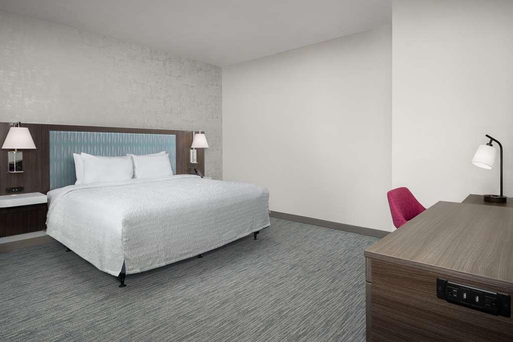 Hyatt Place Delray Hotel 4*