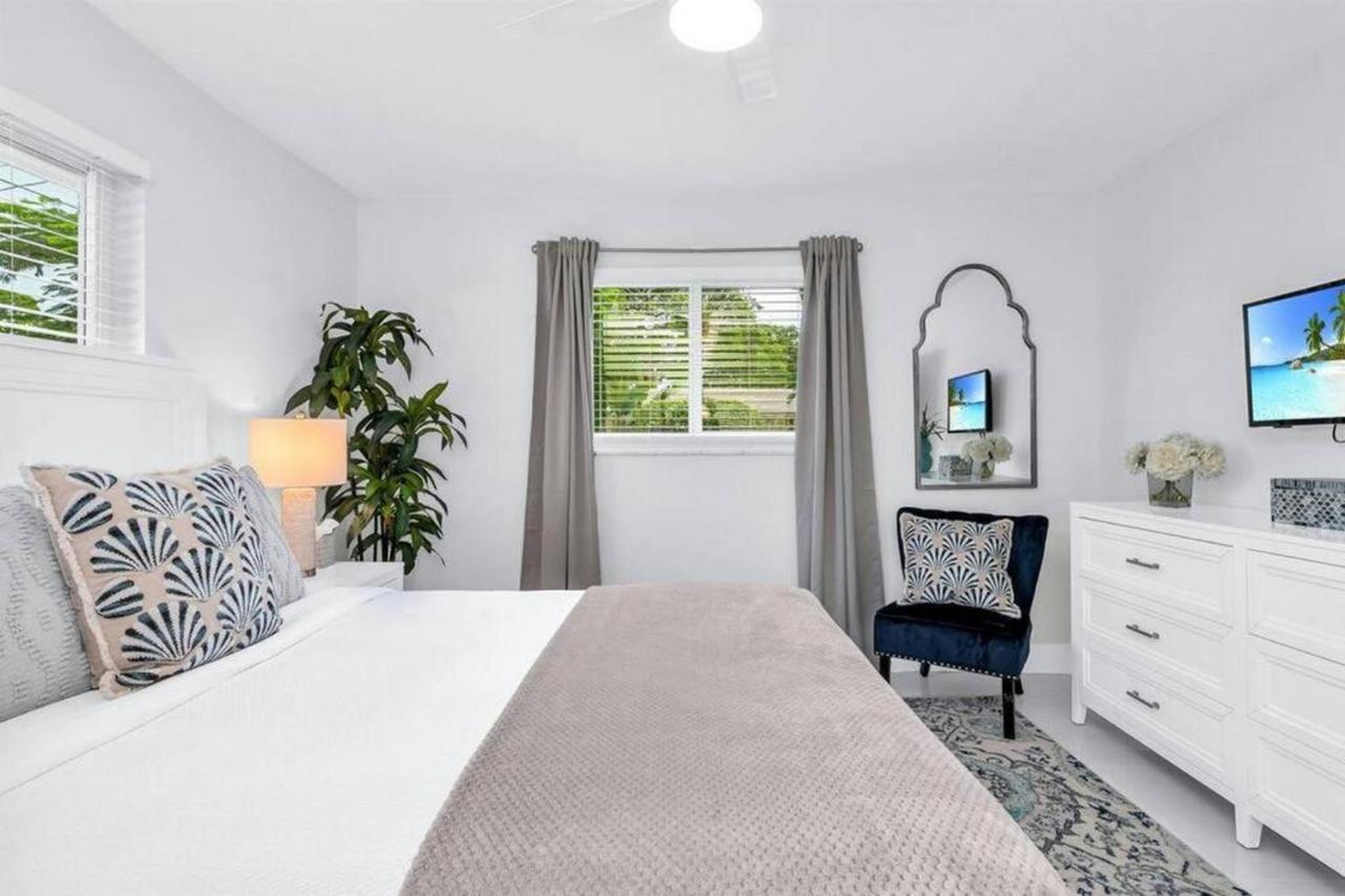 Luxury Designer Delray Beach. 10 Min To The Beach! Villa