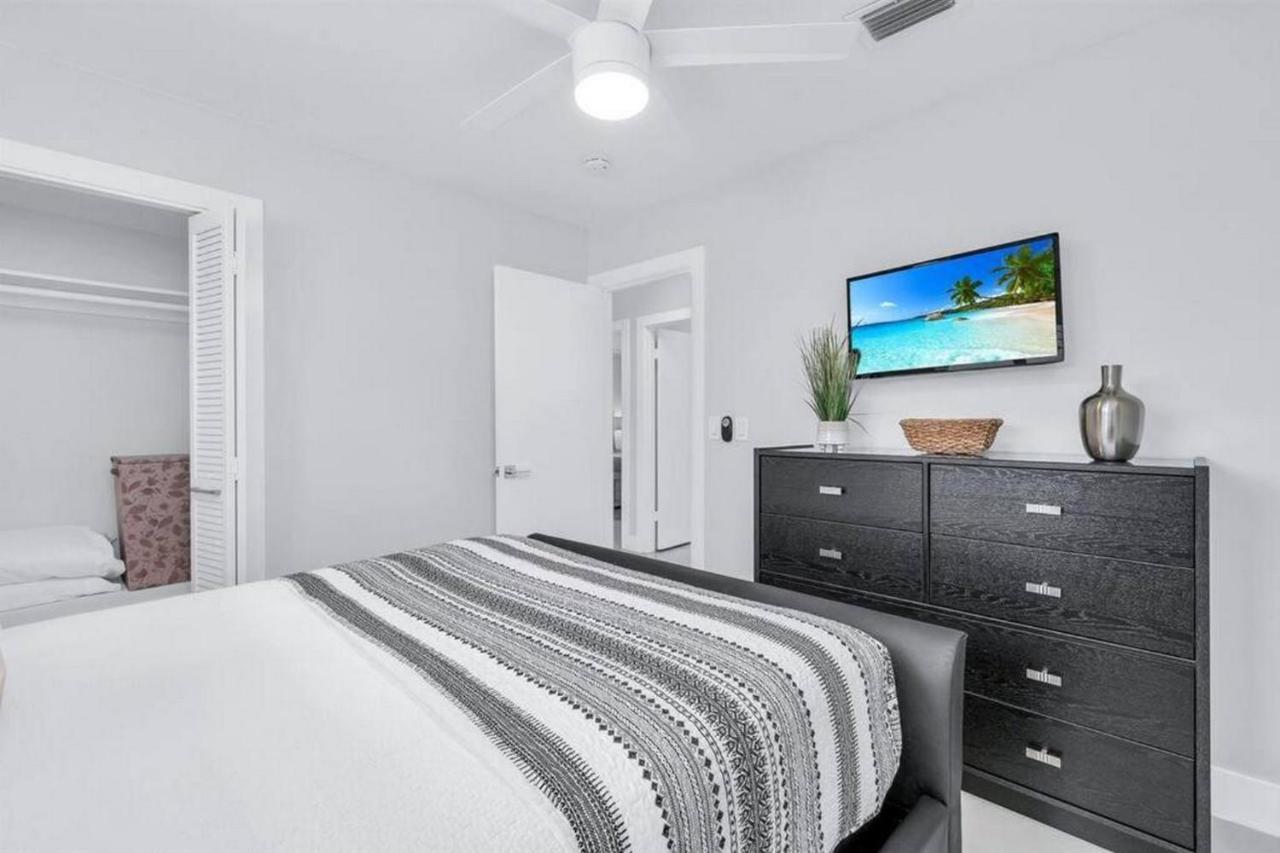 Villa Luxury Designer Delray Beach. 10 Min To The Beach!