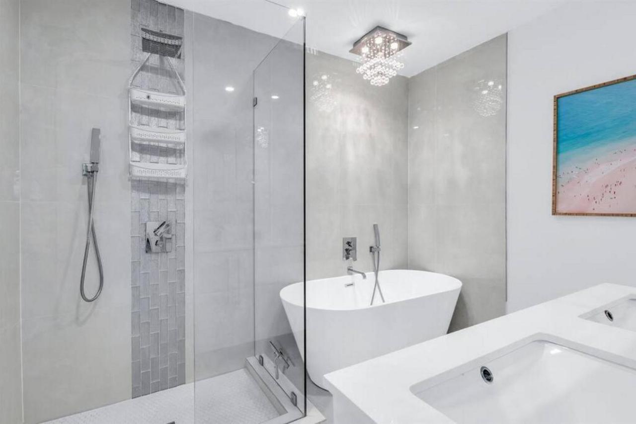 Luxury Designer Delray Beach. 10 Min To The Beach! *
