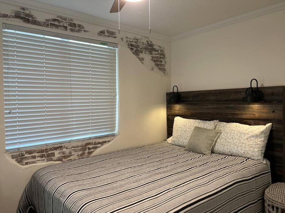 Stylish Delray House Next To Pool Holiday home Delray Beach