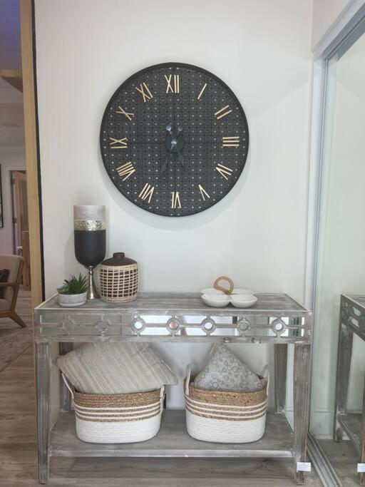 Stylish Delray House Next To Pool * Delray Beach