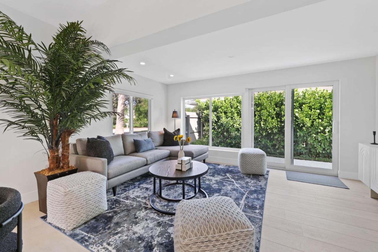 Hideaway Palms * Delray Beach