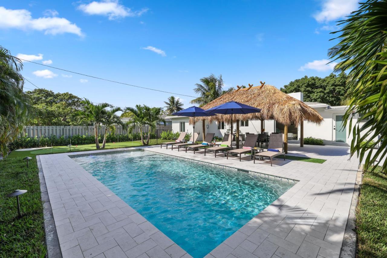 Hideaway Palms *