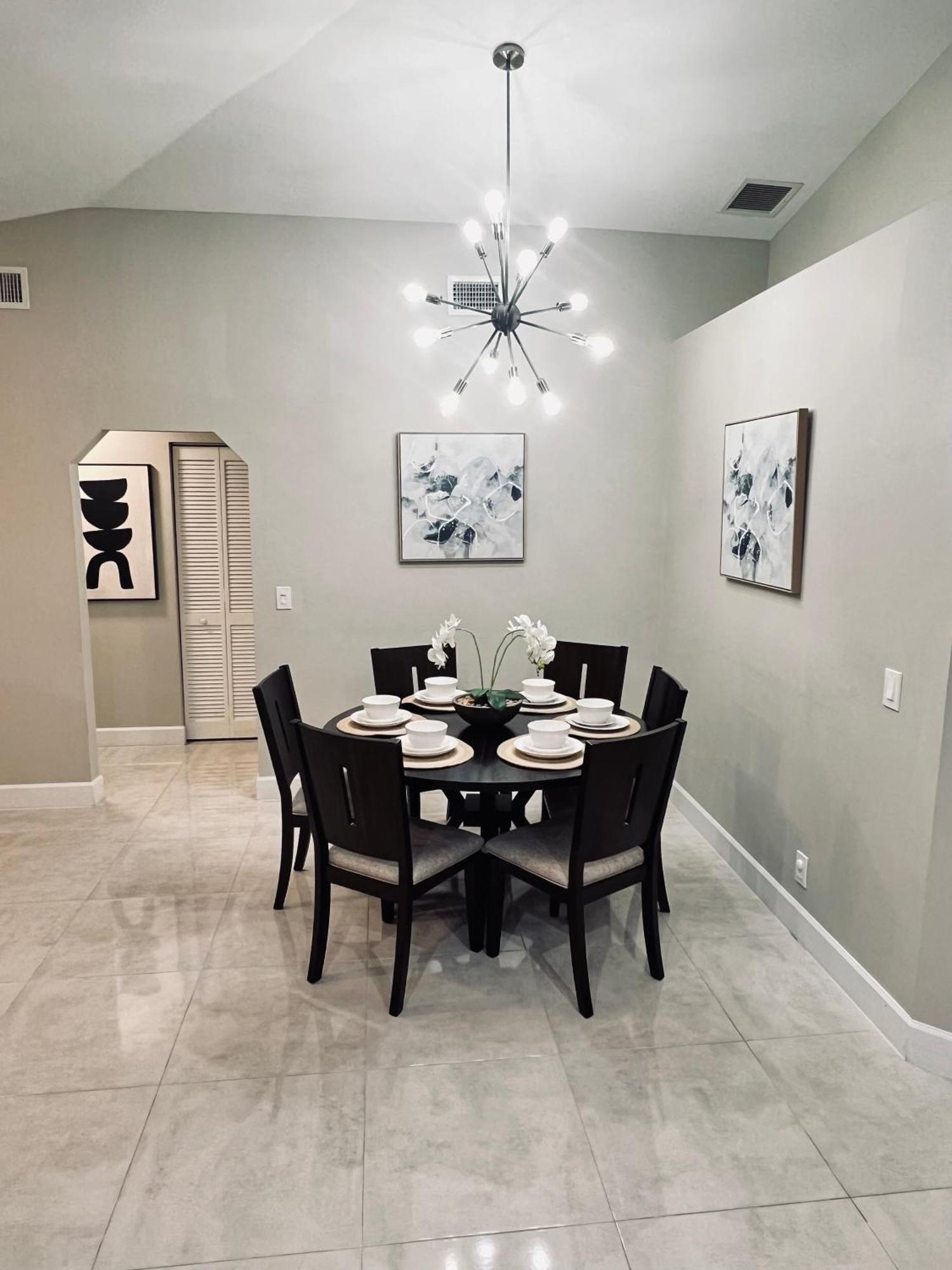 Holiday home Spacious Near Downtown & The Delray Beach