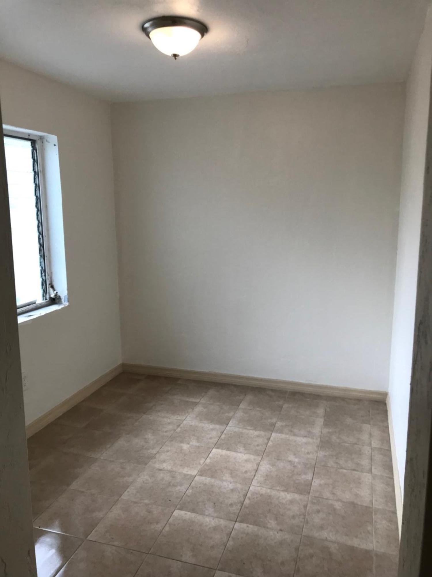 Walk To Everything In Delray Apartment