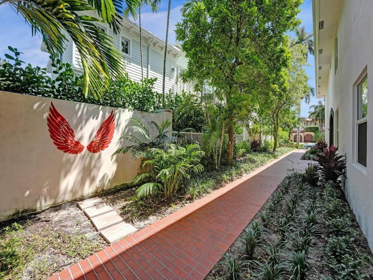 Peaceful Lauren Villa Delray Beach