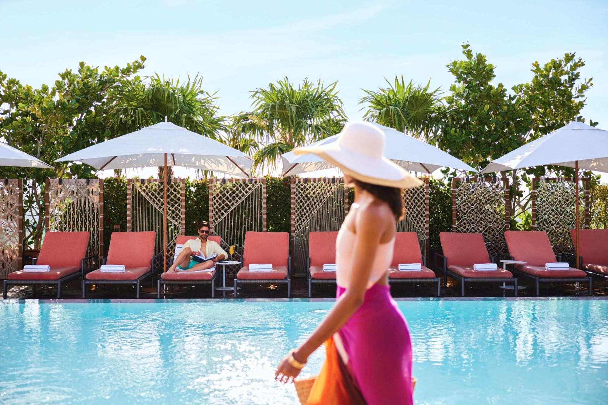Hotel The Ray Delray Beach, Curio Collection By Hilton