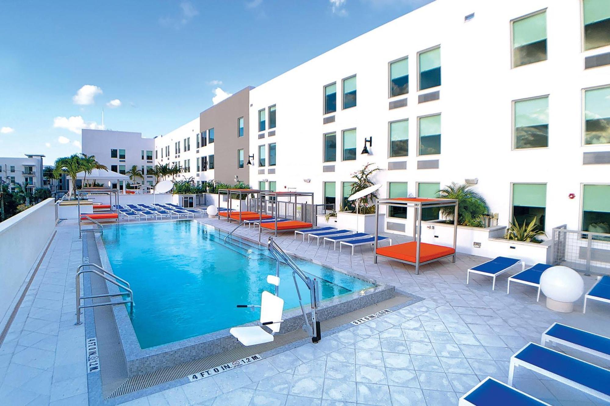 Aloft Delray 3*