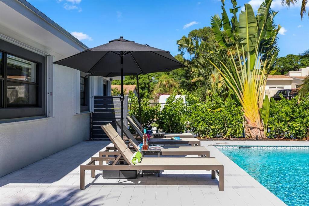 Paradise Palms House Holiday home