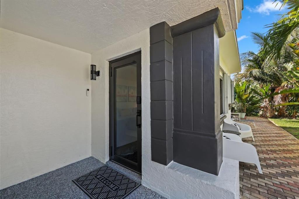 Paradise Palms House * Delray Beach