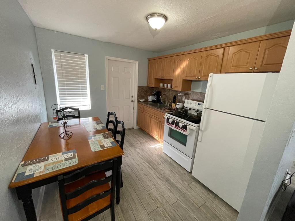 Cozy 2 Bedrooms Near The And Downtown Delray Holiday home Delray Beach
