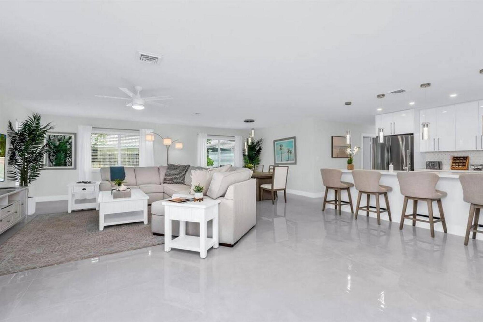 Luxury Designer Delray Beach. 10 Min To The Beach! * Delray Beach