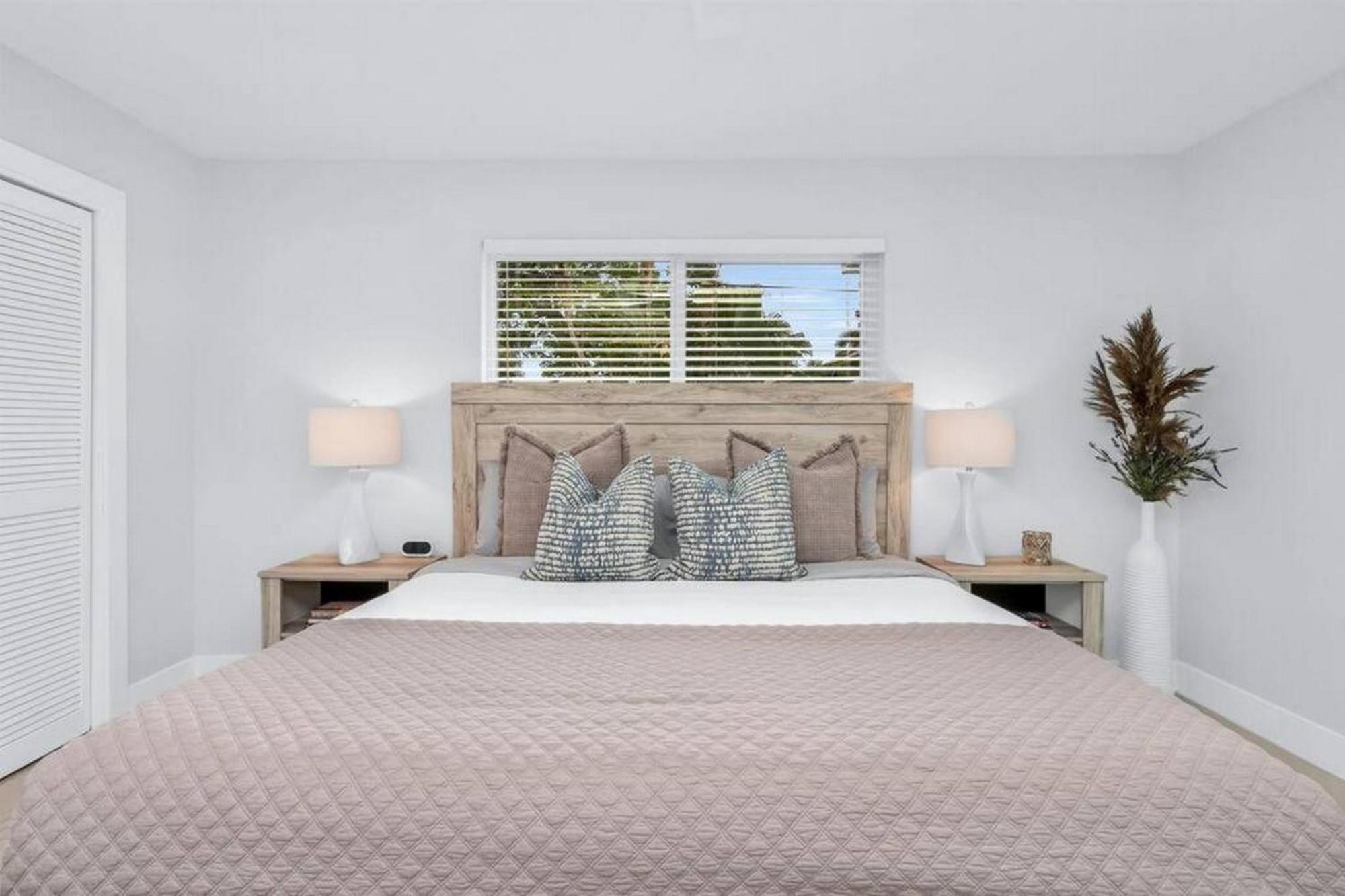 Luxury Designer Delray Beach. 10 Min To The Beach! *