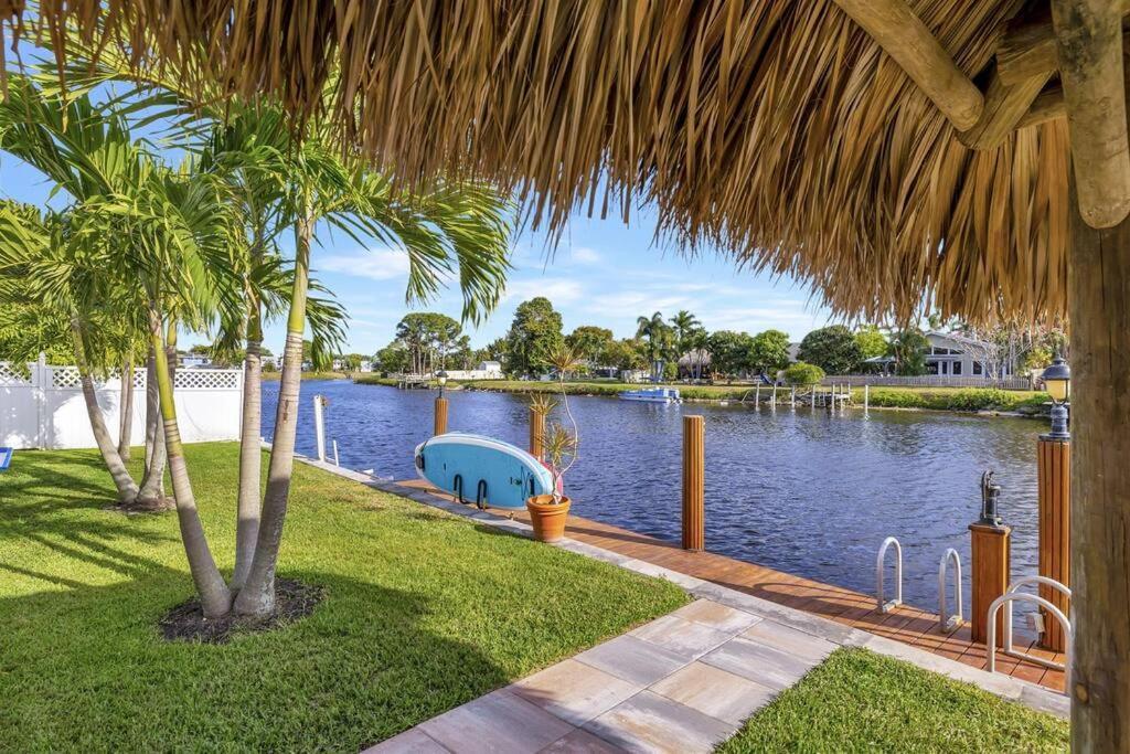 Tropical Palms House Villa