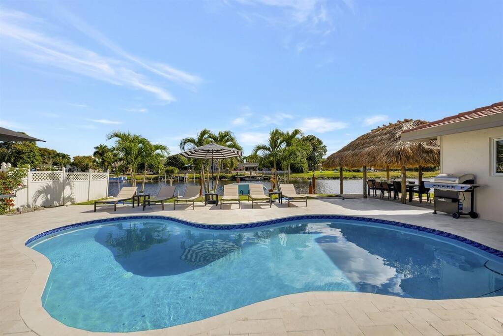 Villa Tropical Palms House *