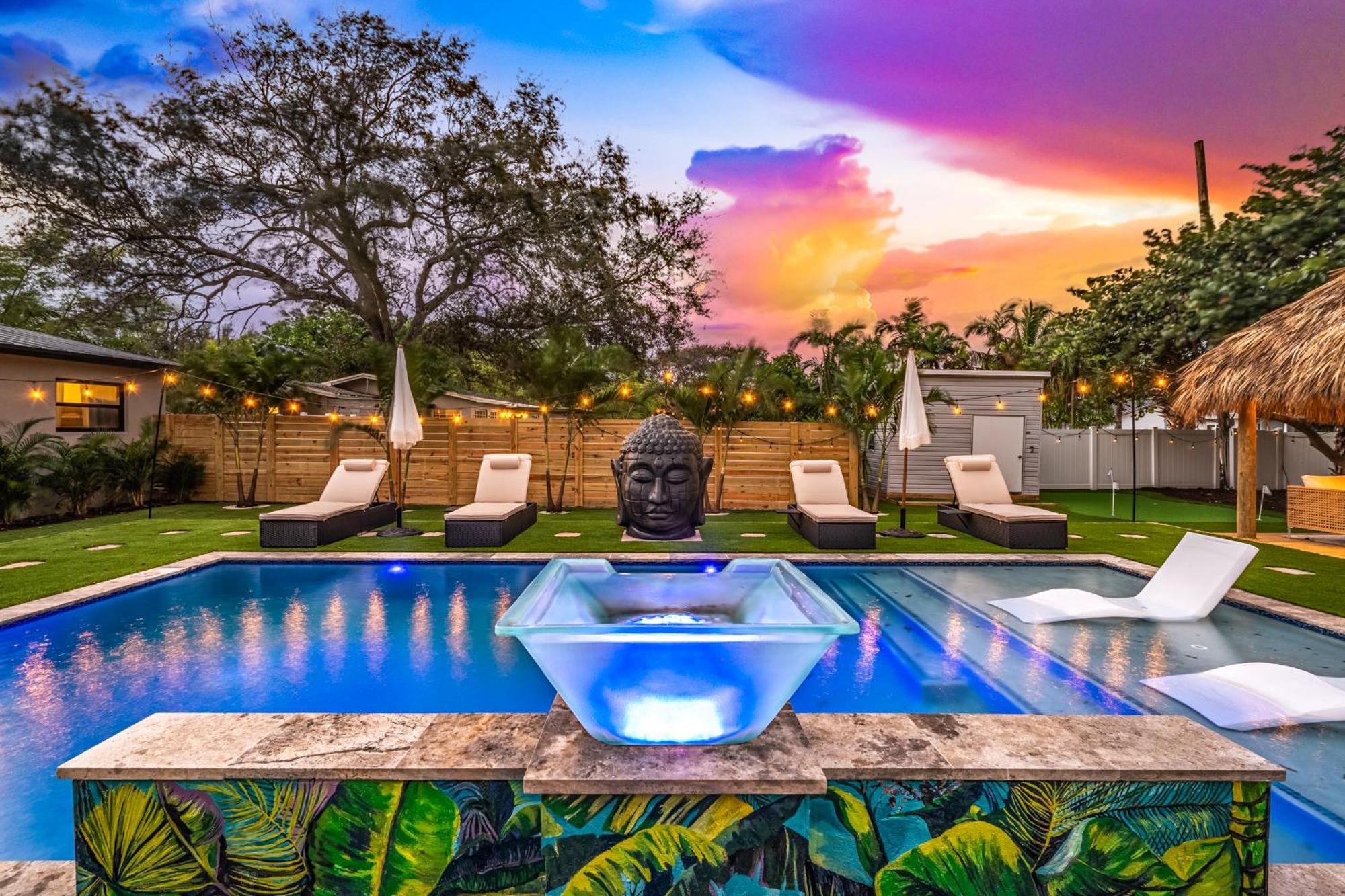 Bali Inspired With Heated Pool, Sauna And Hot Tub! Close To And Atlantic Ave *