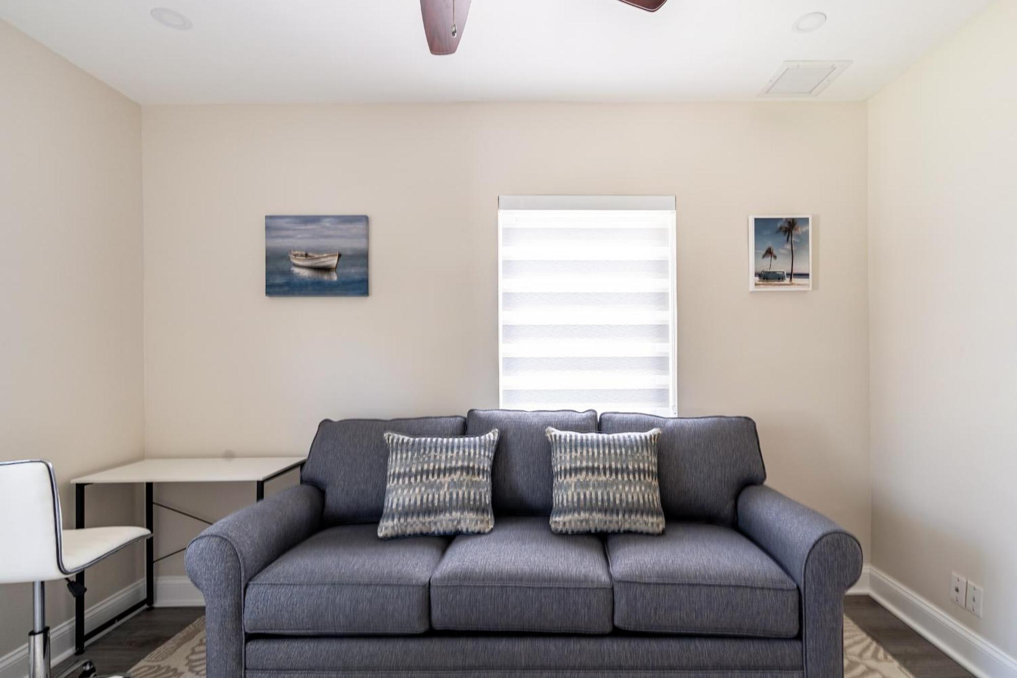 Delray Oasis: Pool, Gazebo & Access Holiday home *