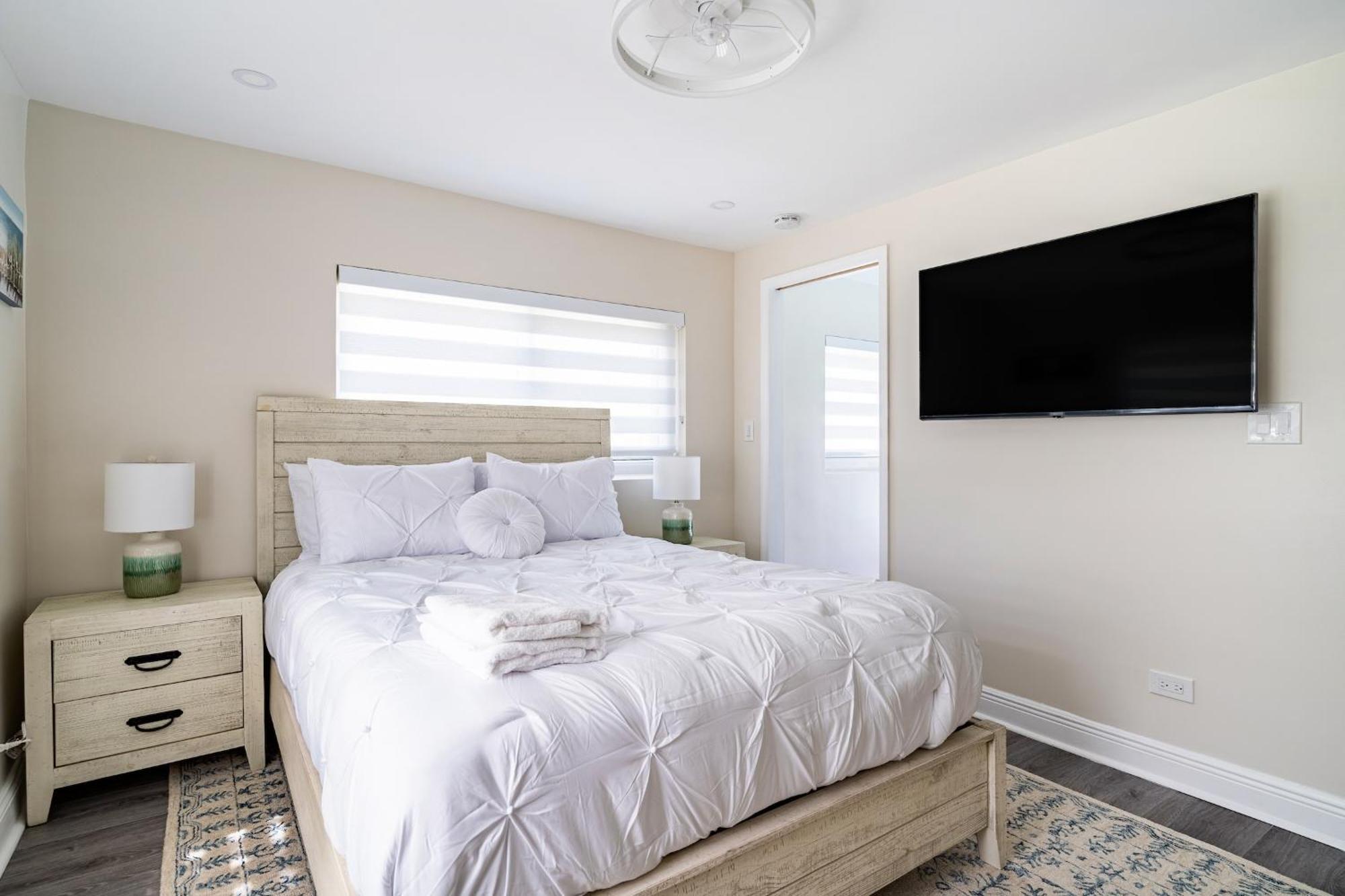 Delray Oasis: Pool, Gazebo & Access *